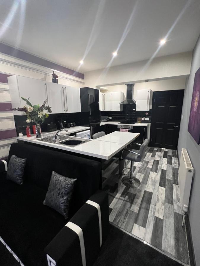 Boutique Blackpool 2 Bed Grey Apartment Sleeps 10 Экстерьер фото